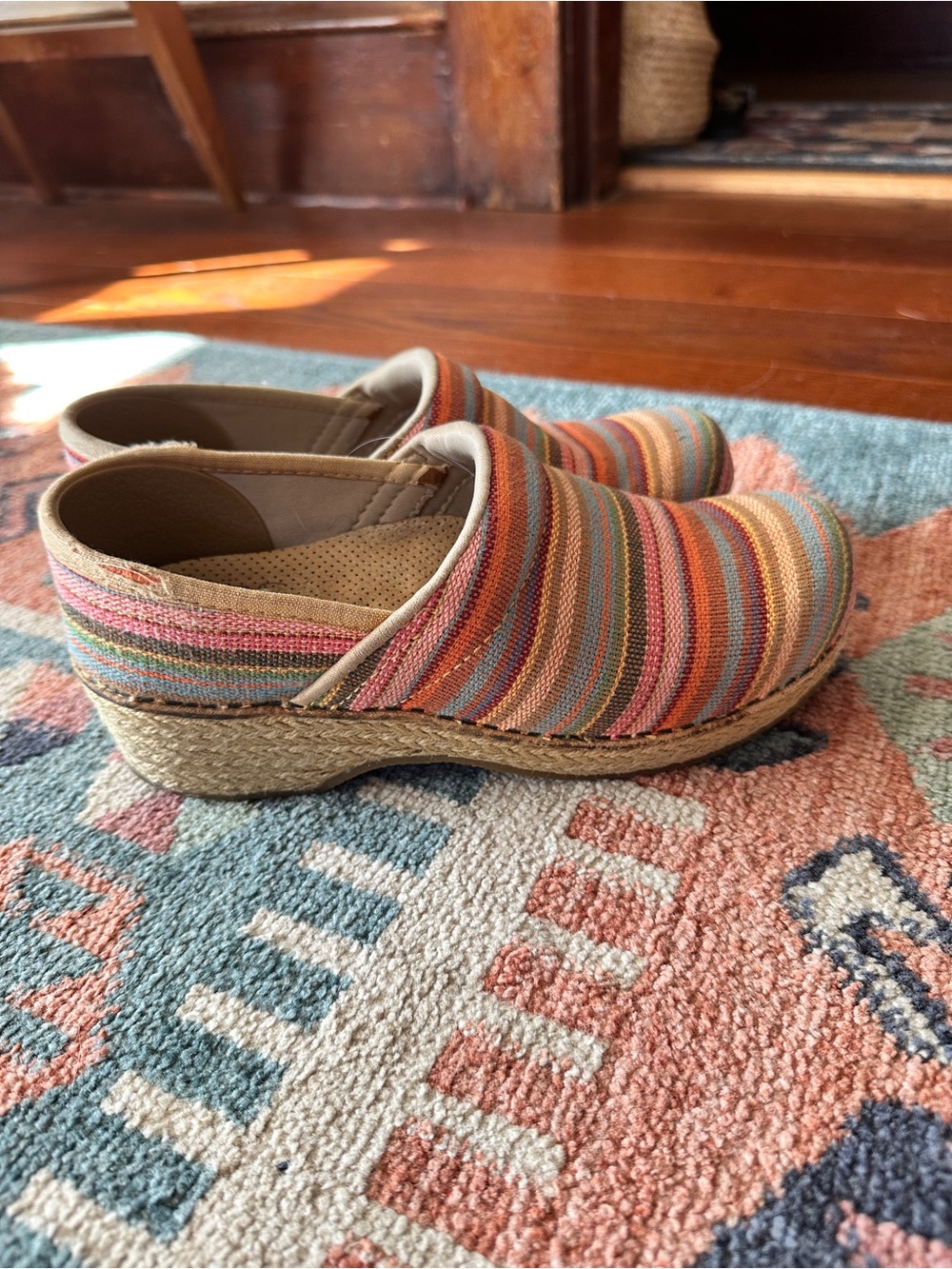 Dansko vegan jute rainbow mules nurse clogs sz 37